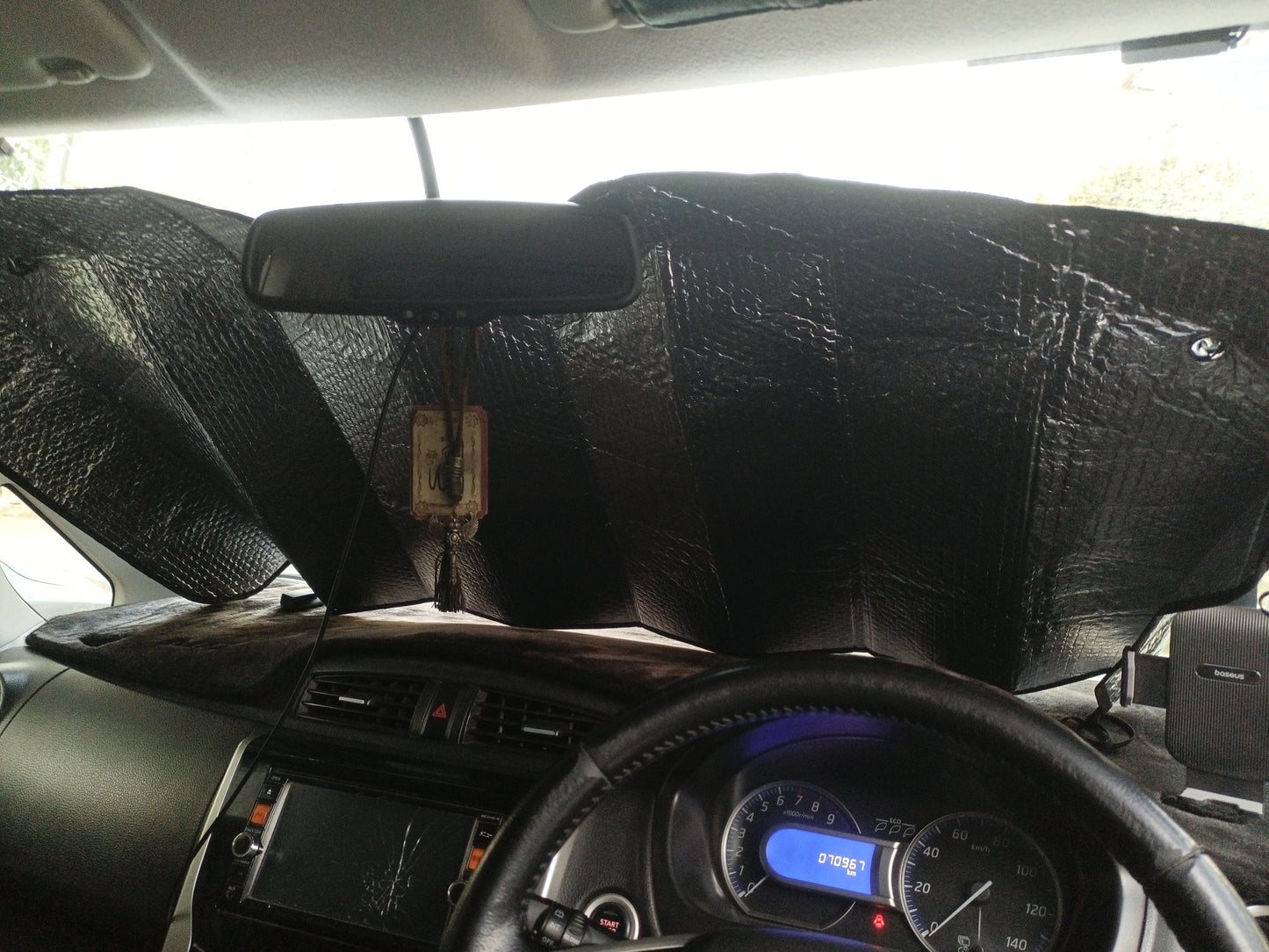 Universal Car Front Wind Screen Shade For Summer